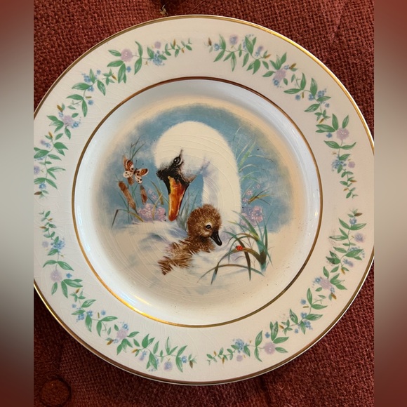 Avon decorative plate - Picture 1 of 2